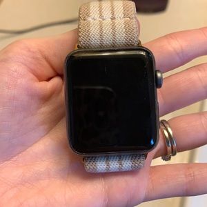 Apple Watch version 3 with band